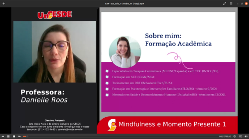 Professora Danielle Roos